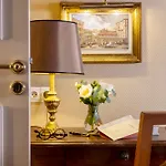 De Seine Hotel 3*