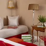 Hotel De Seine 3*