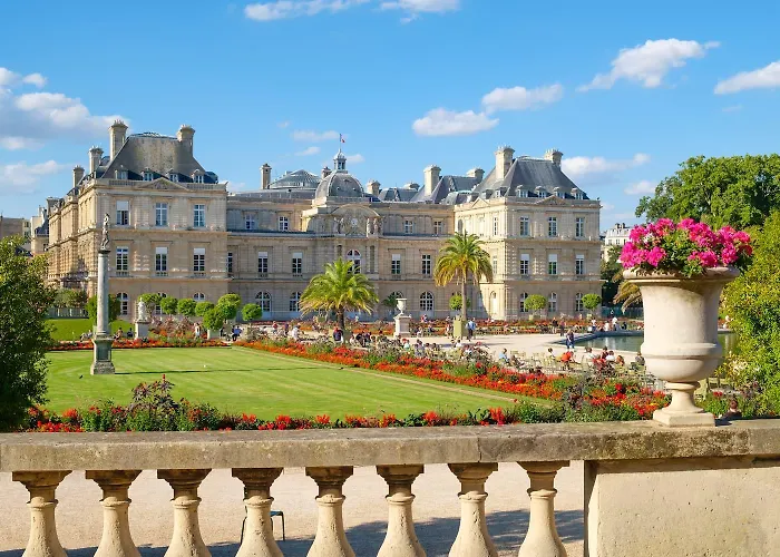 Hotel De Seine 3*