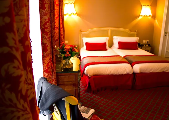 Hotel De Seine 3*