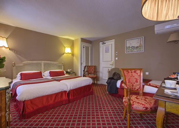 Hotel De Seine 3*