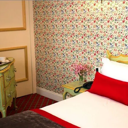 De Seine Hotel 3*